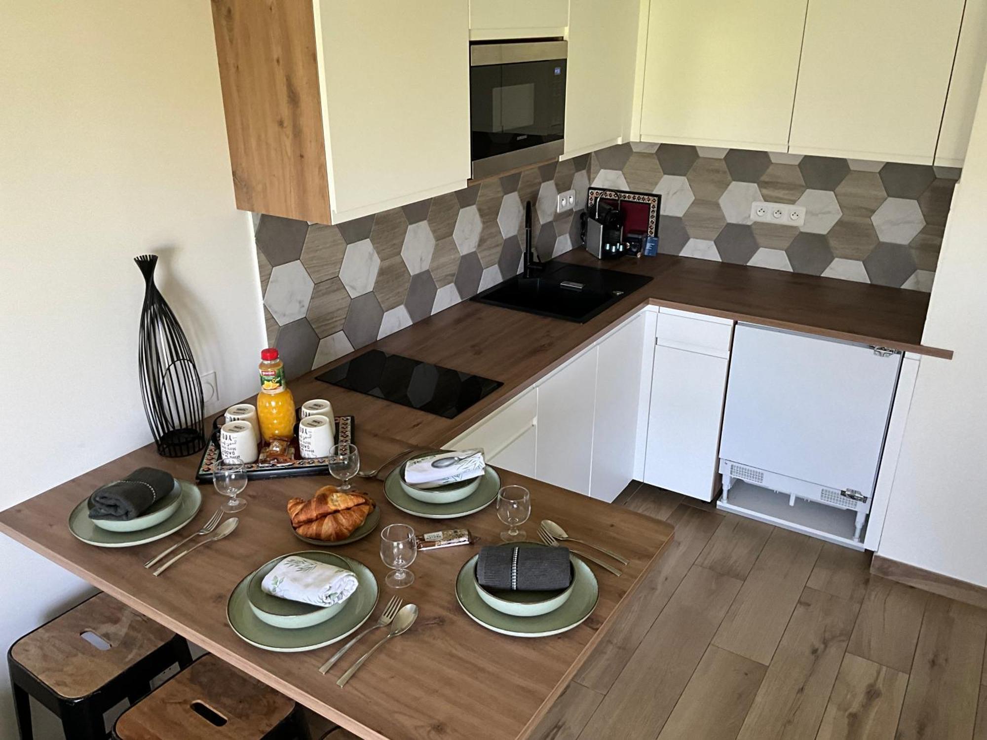 Immodely & La Magie De Apartment